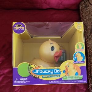 RARE Lil' Ducky Do Infarred Control Bottlec Robotic